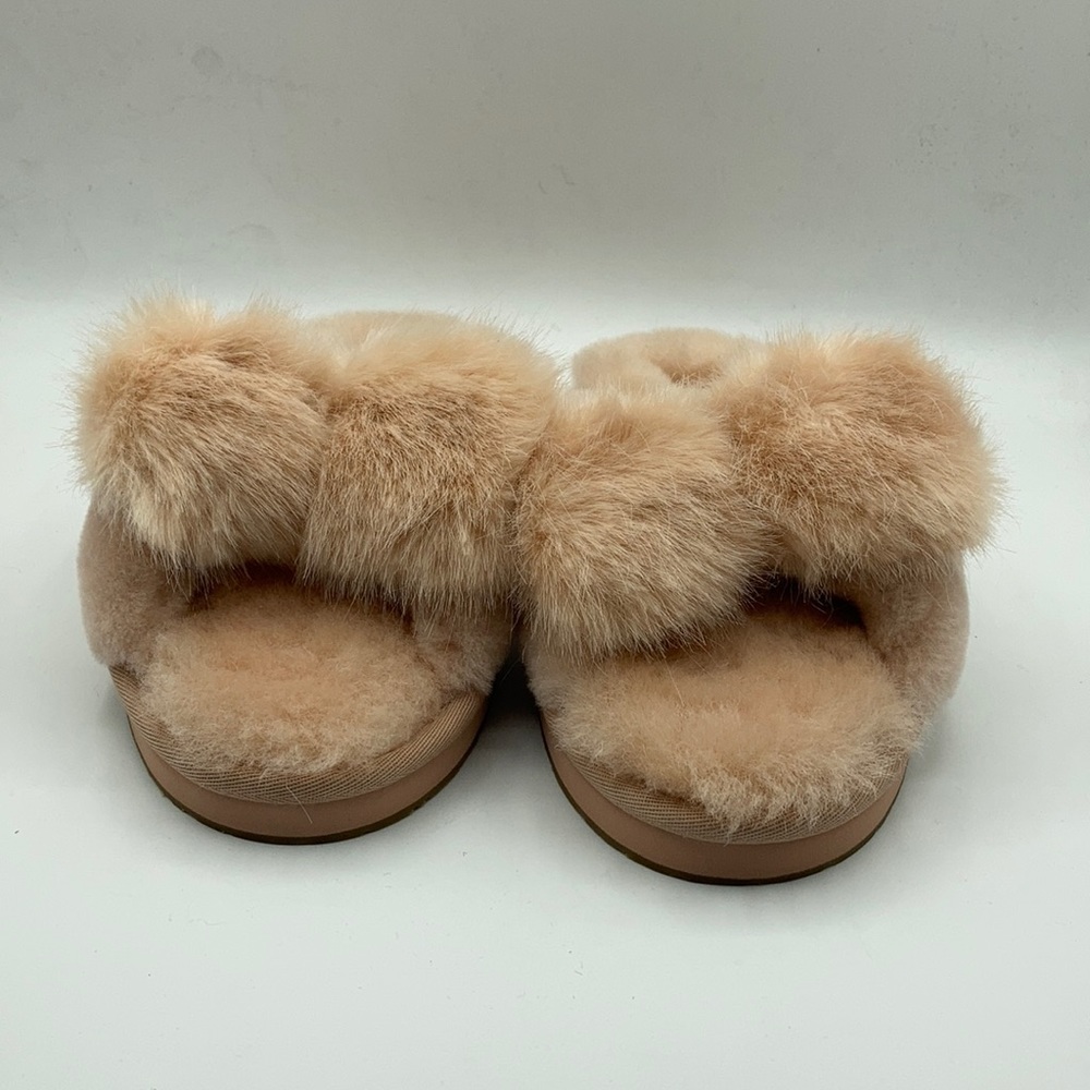 UGG Amberlight Renwood Sheepskin Pink Slipper - Picture 2 of 7